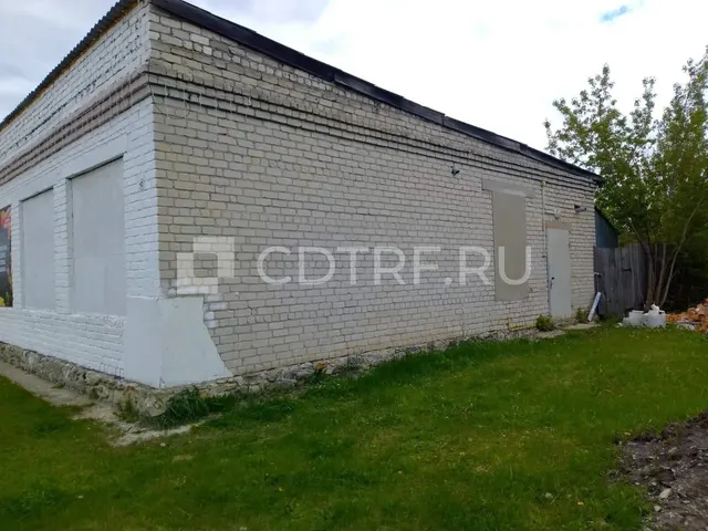здание и земельный участок Ульяновская обл., Вешкаймский р-н, рп.Чуфарово, ул.Мира, д.46