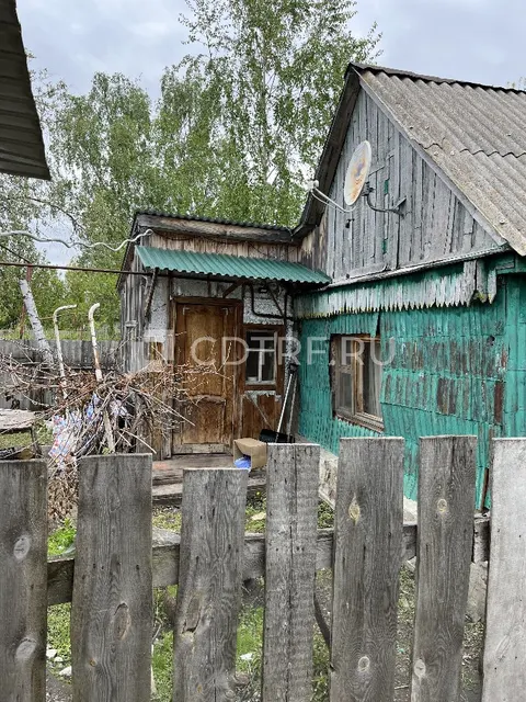 Земельный участок с домом 78,1 кв.м, адрес: Тамбовская область, р-н Уметский, с. Березовка