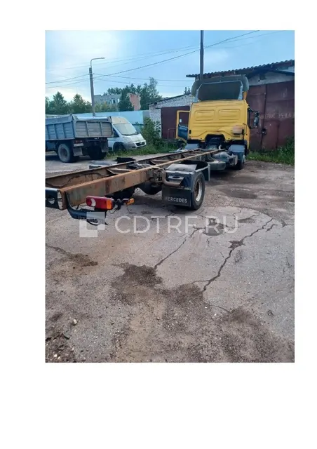 Грузовой автомобиль Mercedes-Benz 815 АТЕГО, 2003 года выпуска