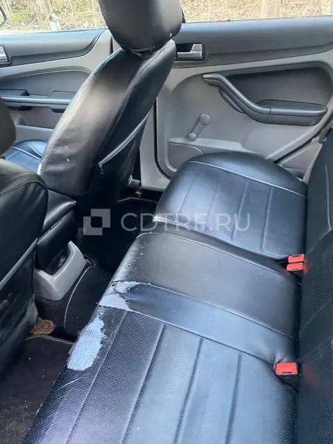 Автомобиль Ford Focus, год выпуска 2009