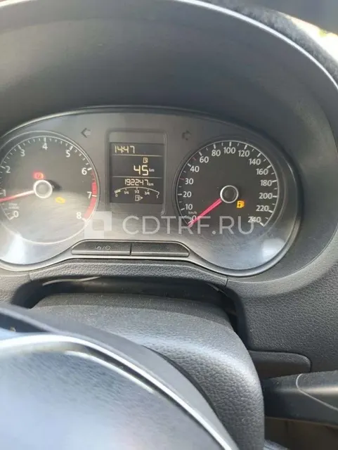 Автомобиль VOLKSWAGEN POLO