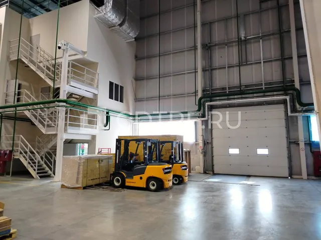 Складской терминал 3000,9 м2 с резервом 2 Га под новое строительство.