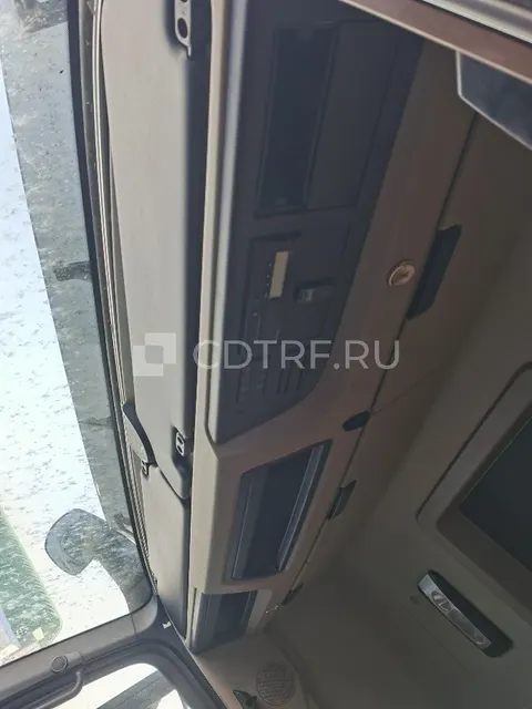 Mercedes Benz Actros 1845LS. Лот №3