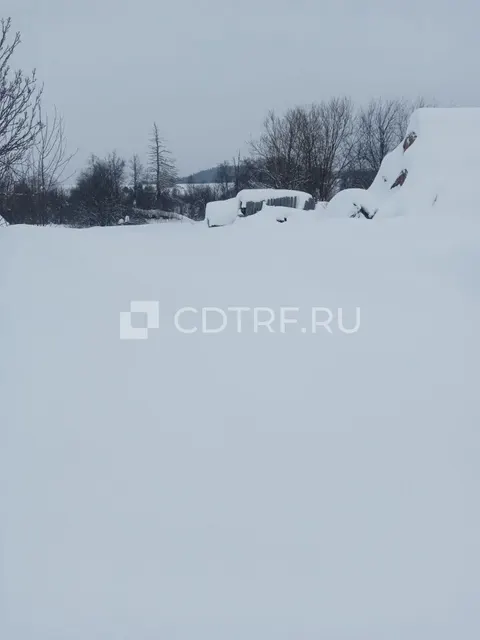 Земельный участок, площадь: 1422 /- 13 кв.м