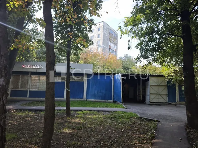 Москва, нежилое здание 307,5 кв.м., земельный участок 14 соток под магазин с ОСЗ