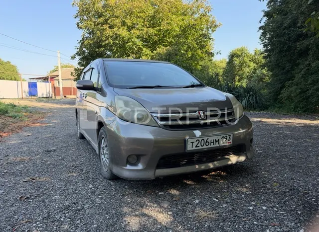 Автомобиль TOYOTA ISIS TOYOTA, год 2007