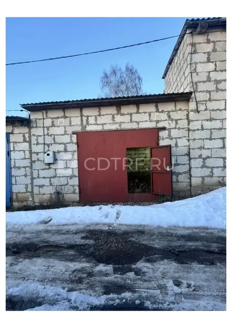 нежилое помещение (гараж)
