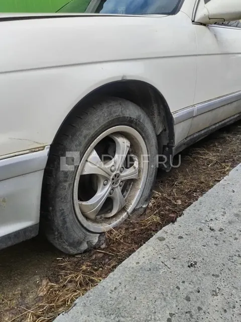 Автомобиль, Toyota Crown, год изготовления 1989, г/н К520ТМ27