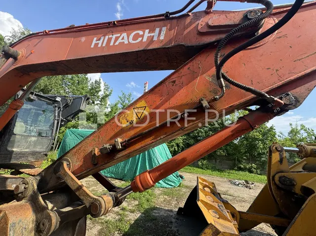 Реализация имущества ООО УМ №11 по Лоту №6 ZX180LCN-5G HITACHI HCRDBHC1P00000132