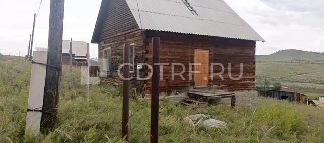 Жилой дом и земельный участок - должник Аюшеева Ж.С.