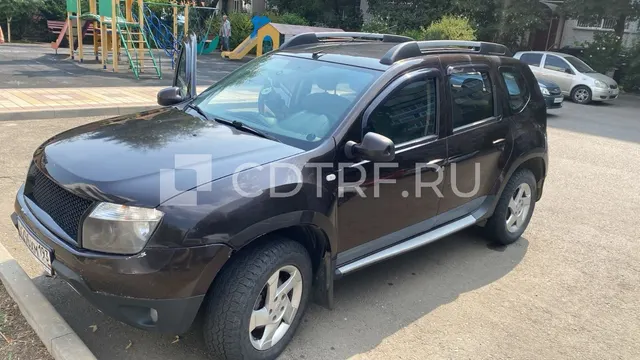 Автомобиль легковой, марки RENAULT DUSTER 2014 г.в., темно-коричневого цвета, 135...
