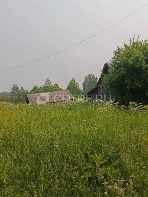 Земельный участок, 3045+/-193 кв.м., доля: 1/4; Жилой дом, 31,9 кв.м., доля: 1/4