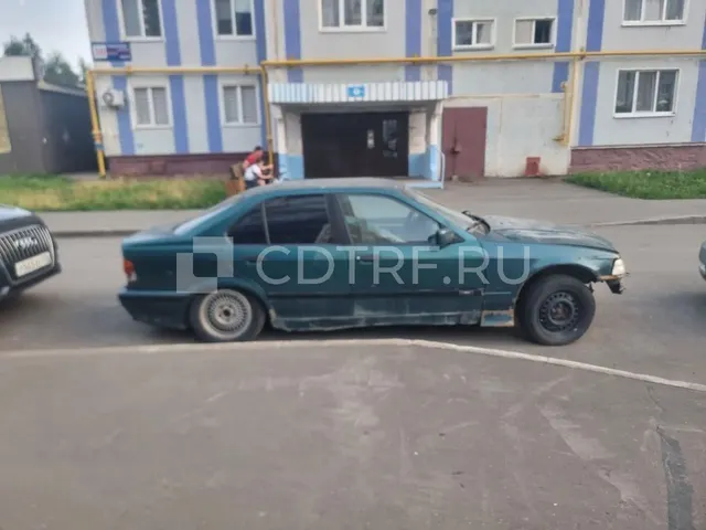 Легковой автомобиль БМВ 318, г.в. 1991, идентификационный номер (VIN)...