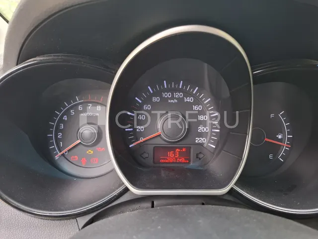 Продажа автомобиля KIA RIO, 2014 г.в.