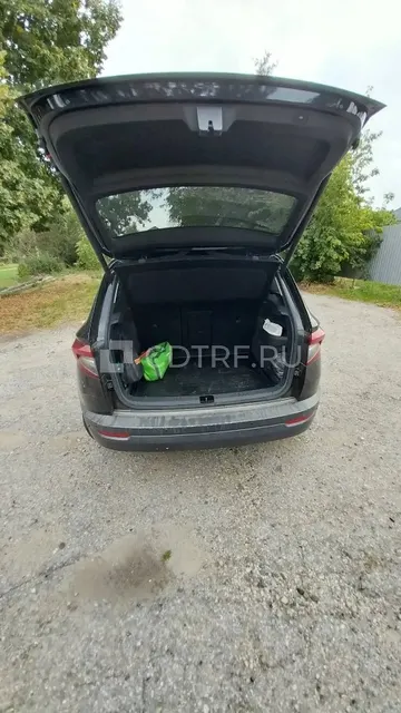 SKODA KAROQ , 2021 года