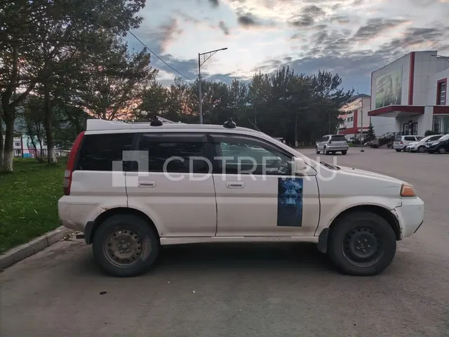 Автомобиль Honda HR-V, 2000 г., VIN: GH41008163, цвет белый