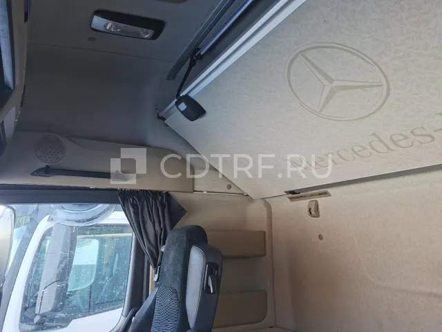 Mercedes Benz Actros 1845LS. Лот №3