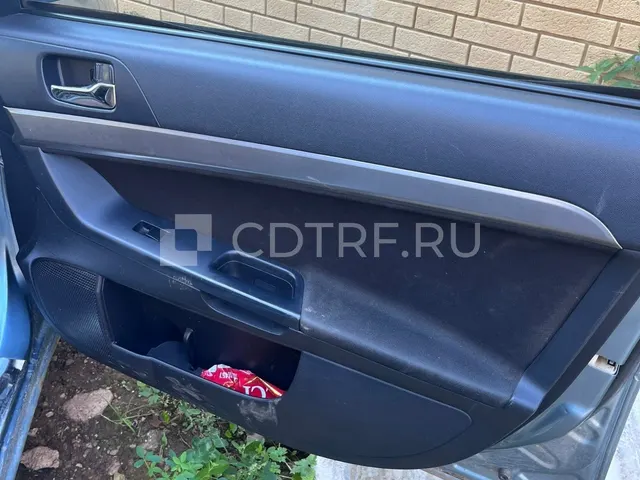 Легковой автомобиль