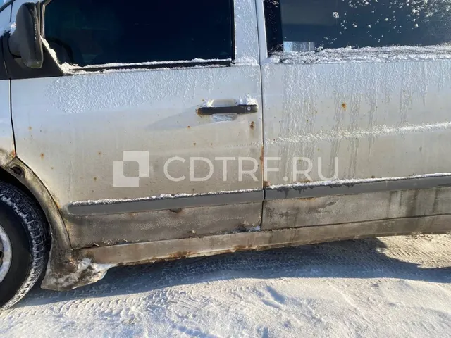 Козлов Павел Викторович МЕРСЕДЕС-БЕНЦ; ВИТО 110 Д; 1998г.в Е755РТ32 лот № 2