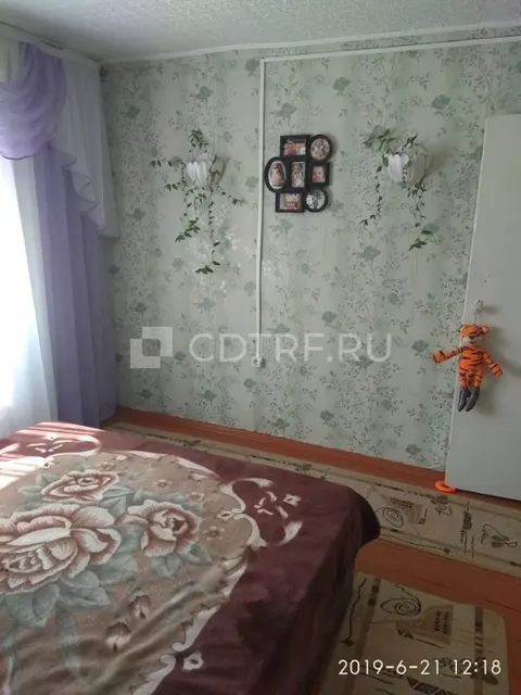 Квартира, площадь 54.8 кв.м., размер доли: 1/2. Лот №2
