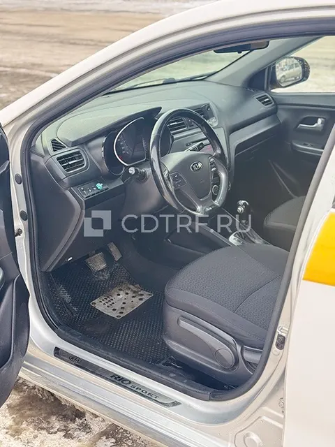 Автомобиль легковой KIA Rio, VIN Z94CB41BBHR450695, 2017 г.в.