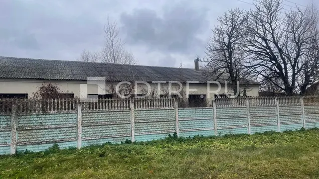 Здание, нежилое, кад.№ 32:25:0340401:623,и земельный участок, кад.№ 32:25:0340401:8