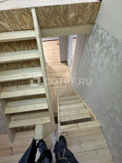Жилой дом, жилое, общей площадью 93,5кв.м.,Земельный,общей площадью 1 100 кв.м,