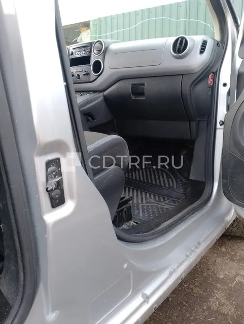 Аверин Виктор Викторович Автомобиль Citroen Berlingo легковой универсал 2011 г.в. Лот №1