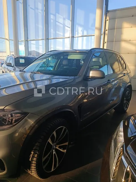Комлева А.Н. Легковой автомобиль марки БМВ X5 XDRIVE30D