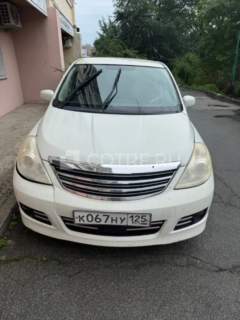 Автомобиль NISSAN TIIDA, государственный регистрационный знак: K067HУ125, VIN: отсутствует