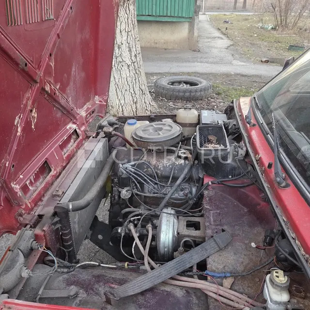 Движимое имущество: Легковой автомобиль, марка: ВАЗ, модель: 21213, Эркаева С.Е.