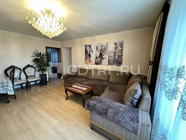 Продажа 4-х комнатная квартира, общей площадью 101,3 кв.м. в г. Новосибирске