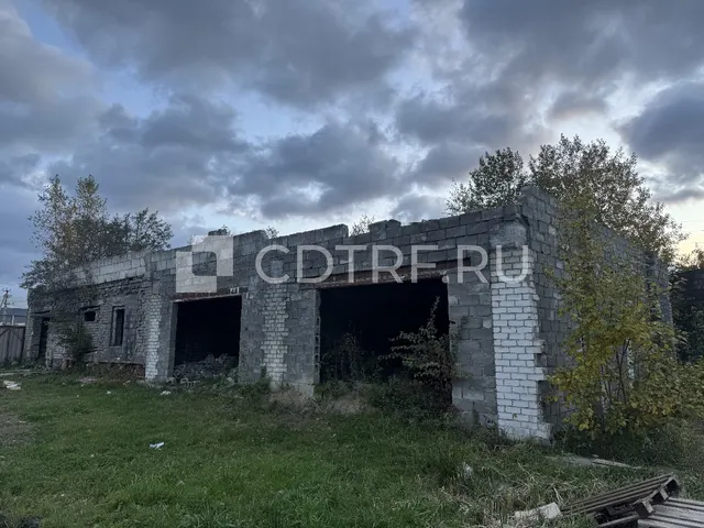 Административное здание с к/н 39:19:010330:384