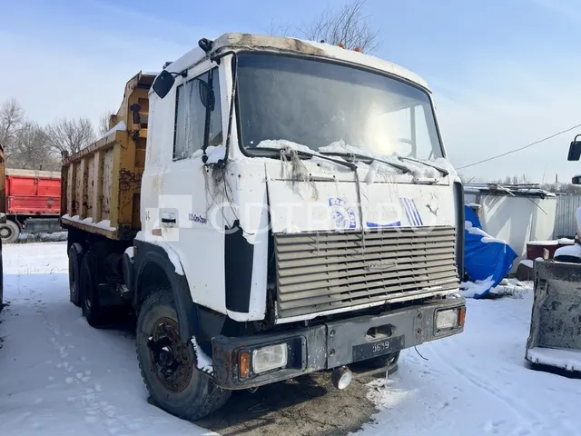 Грузовой самосвал МАЗ 551605-230-024