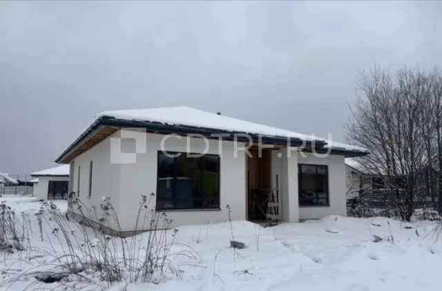 Жилой дом 114,3 кв.м., земельный участок 948 кв.м., Московская обл., г.Дмитров, д.Минеево