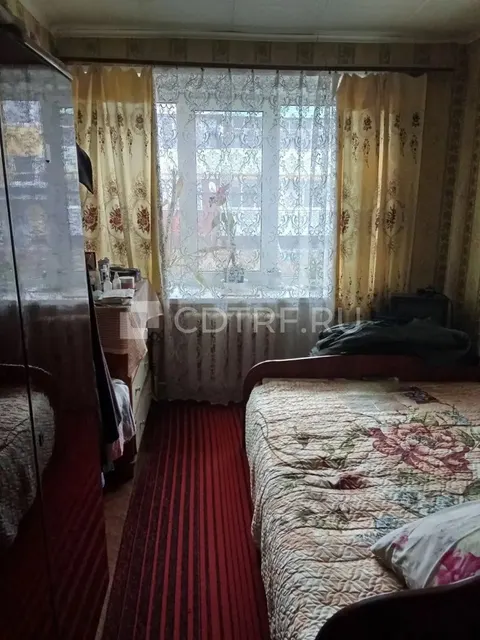 1/2 доли в квартире, адрес: Рязанская обл, р-н Рыбновский, с. Б. Жоково, д. 1, кв. 10