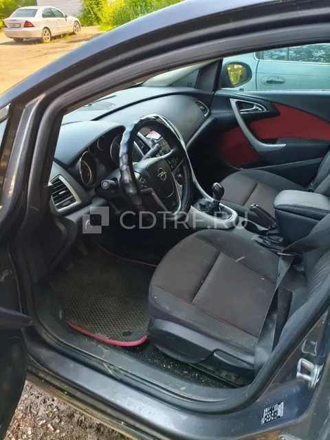 легковой автомобиль, марки Opel Astra, год выпуска 2012, VIN W0LPD6DDXCG127920.