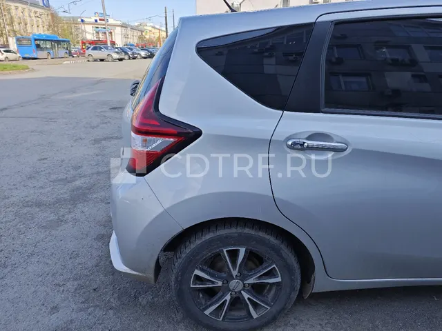 Аукцион по продаже имущества ООО "Велес": Nissan Note (хэтчбек-комби), 2017 г.в.