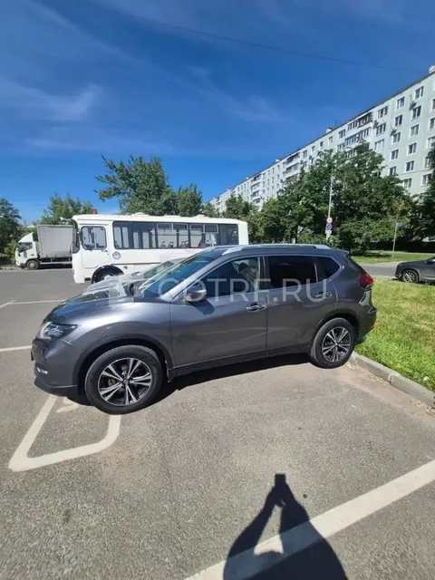 Автомобиль NISSAN X TRAIL 2022 г.в.