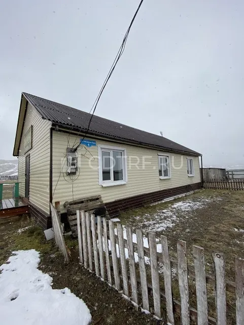 Продажа нежилого здания и земельного участка Лот №1 Лот №1
