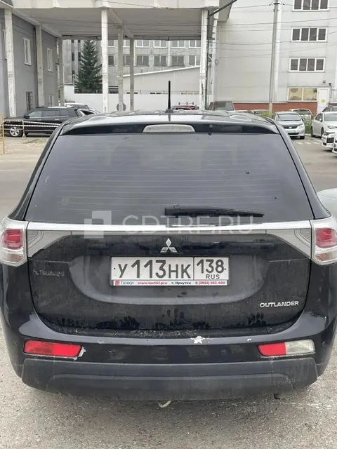 Парфирьев Е.Г. MITSUBISHI Outlander 2012 года выпуска