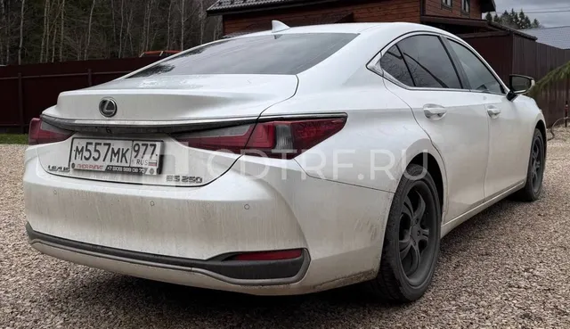 Автомобиль марки LEXUS модель ES250, 2022 г.в., VIN-номер JTHB11B1302045907