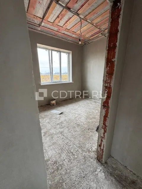 земельный участок, площадь 600 +/- 9 кв. м., строящийся жилой дом.