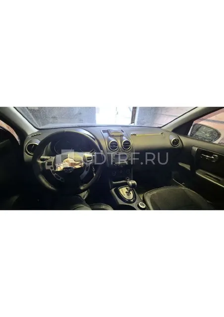 автомобиль NISSAN QASHQAI+2
