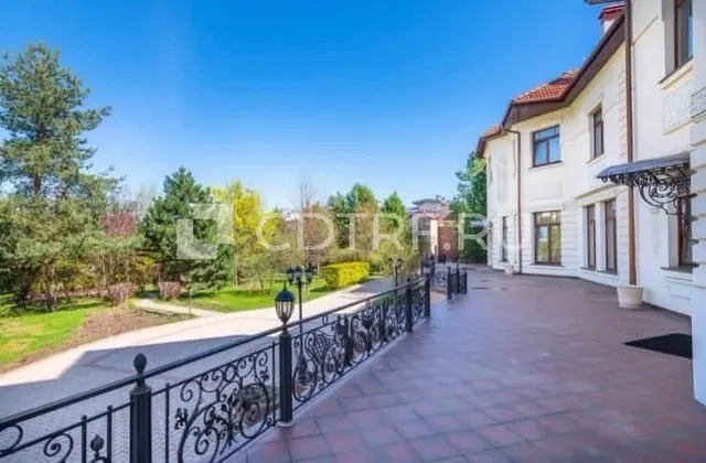Продажа жилого дома и иных объектов недвижимости должника Щепановского А.А.