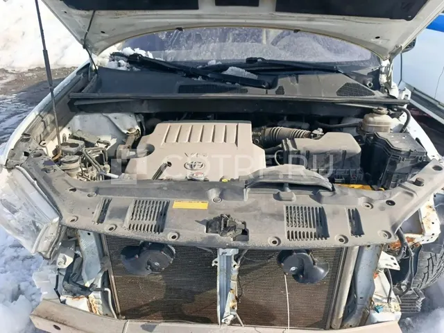 TOYOTA HIGHLANDER, 2011 года выпуска, VIN: JTEES42A302177784. Имущество находится в...
