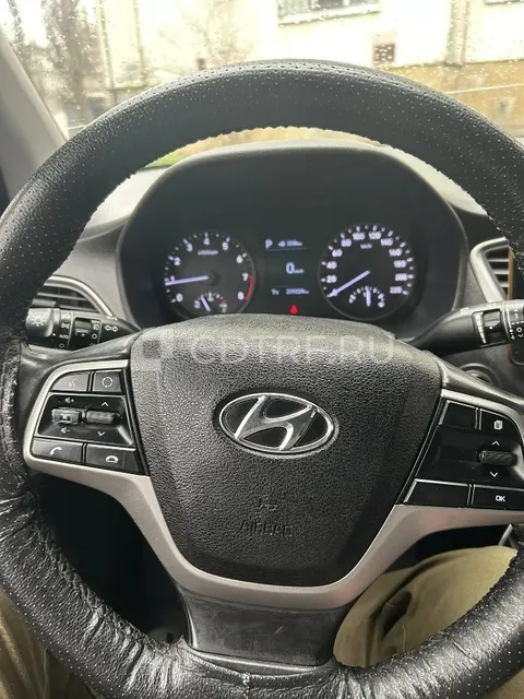 Автомобиль Hyundai Solaris, 2018 г.в., в залоге АО "ТБанк" (имущество Толстых В.А.)