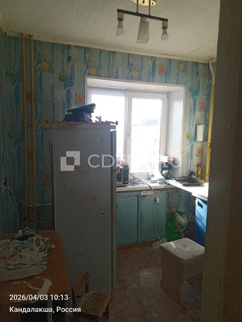 Доля в размере одной четвертой (25%) в праве общей долевой собственности на квартиру