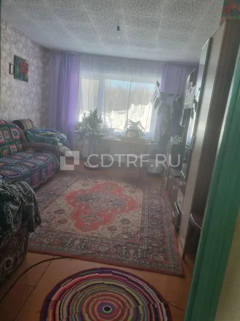 Жилое помещение, 64,8 кв.м., доля: 1/6 Земельный участок, 1600+-/-14 кв.м., доля: 1/6.