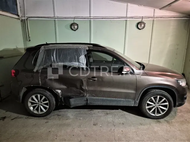 легковой автомобиль: VOLKSWAGEN TIGUAN, год выпуска: 2015